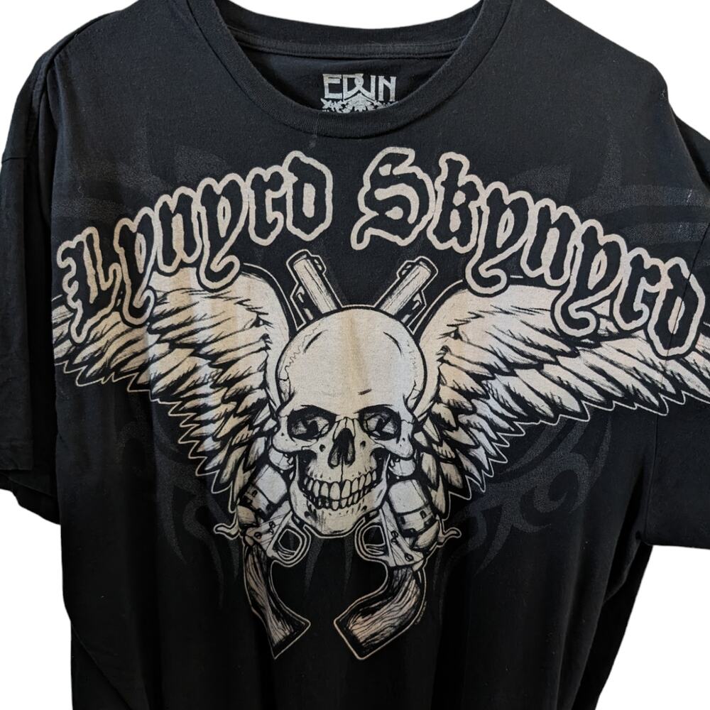 Lynyrd Skynyrd Edun Band T-Shirt Y2K Skull Western Black and White Size 2XL